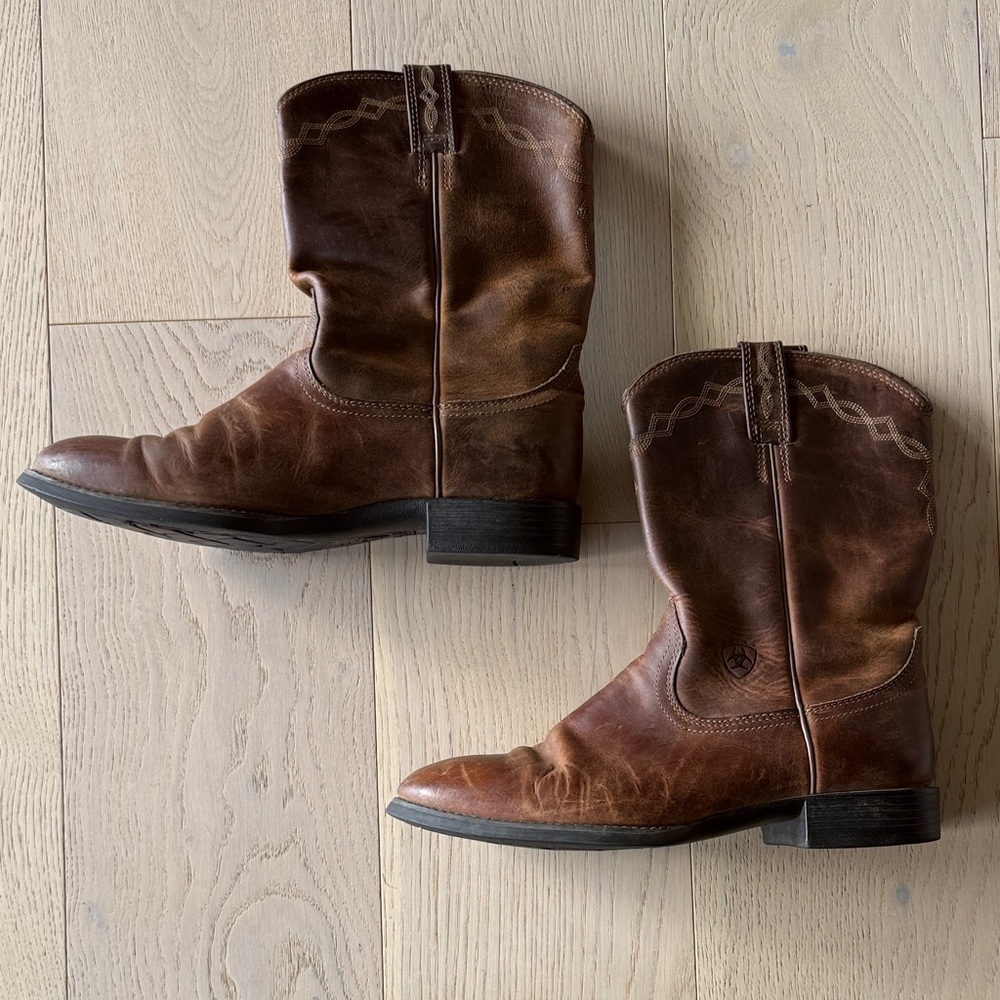 Ariat Brown Leather Western Boots